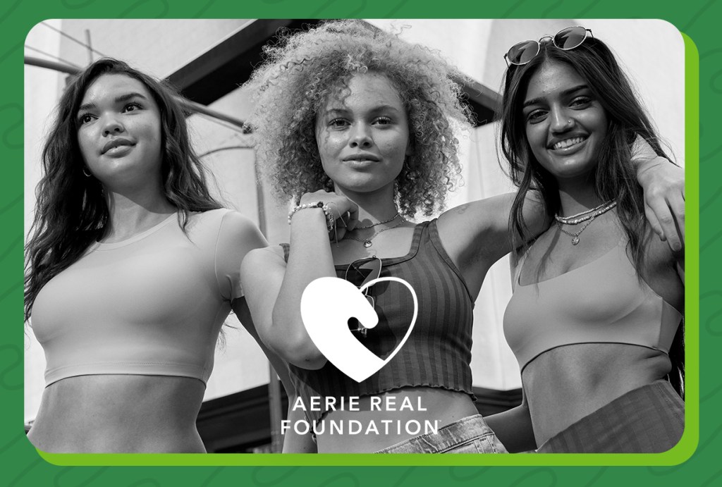 Aerie girls review the Real Me Collection - #AerieREAL Life